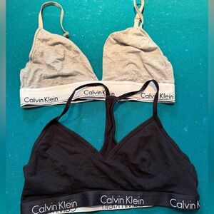 Calvin Klein Gray and Black Bralette Set